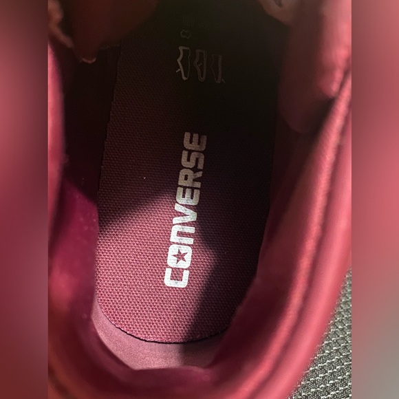 Womens Converse Hi Burgundy sz 8 - Picture 6 of 7